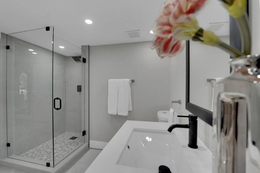 Appartamento Star Dust! Heart Of Dream Stay! 4 Br Miami